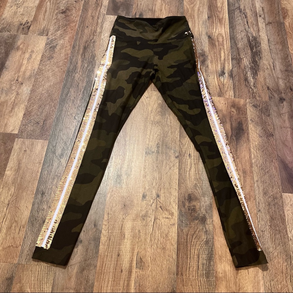 VS PINK Yoga Leggings Sequence Camo victoria secret